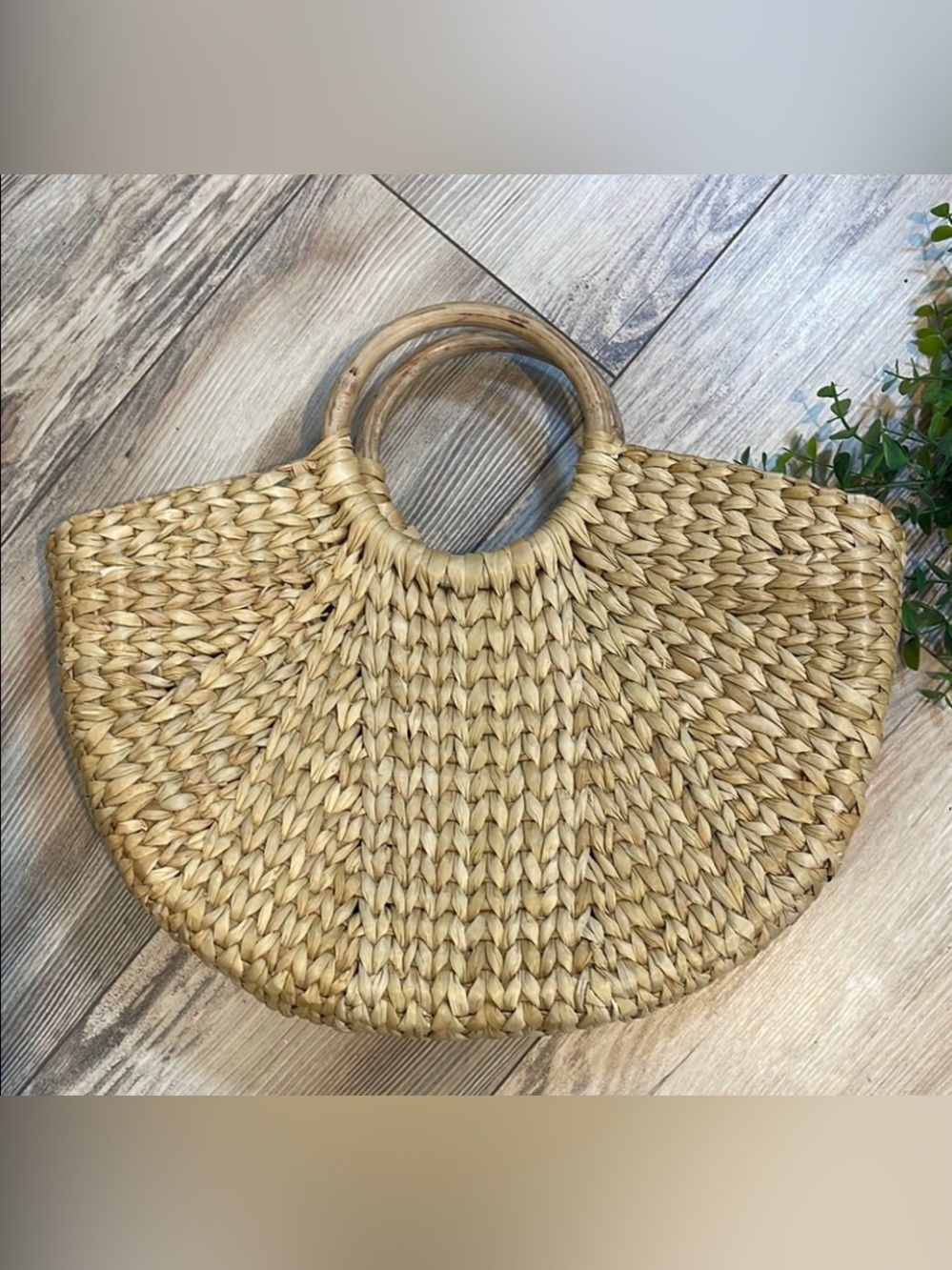 Circle Handle Woven Palm Tote